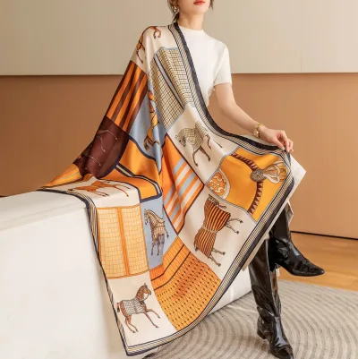 Foulard carré imprimé cheval en imitation soie